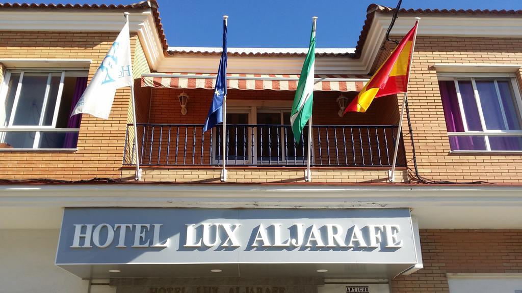 Hotel Lux Aljarafe Mairena del Aljarafe Bagian luar foto