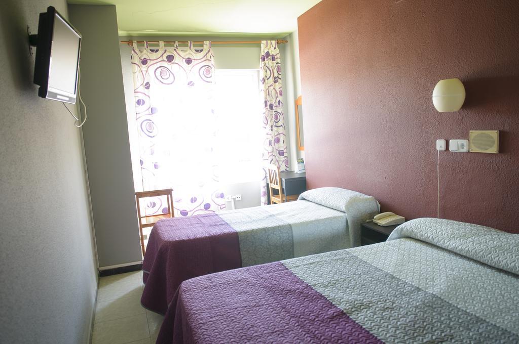 Hotel Lux Aljarafe Mairena del Aljarafe Bagian luar foto